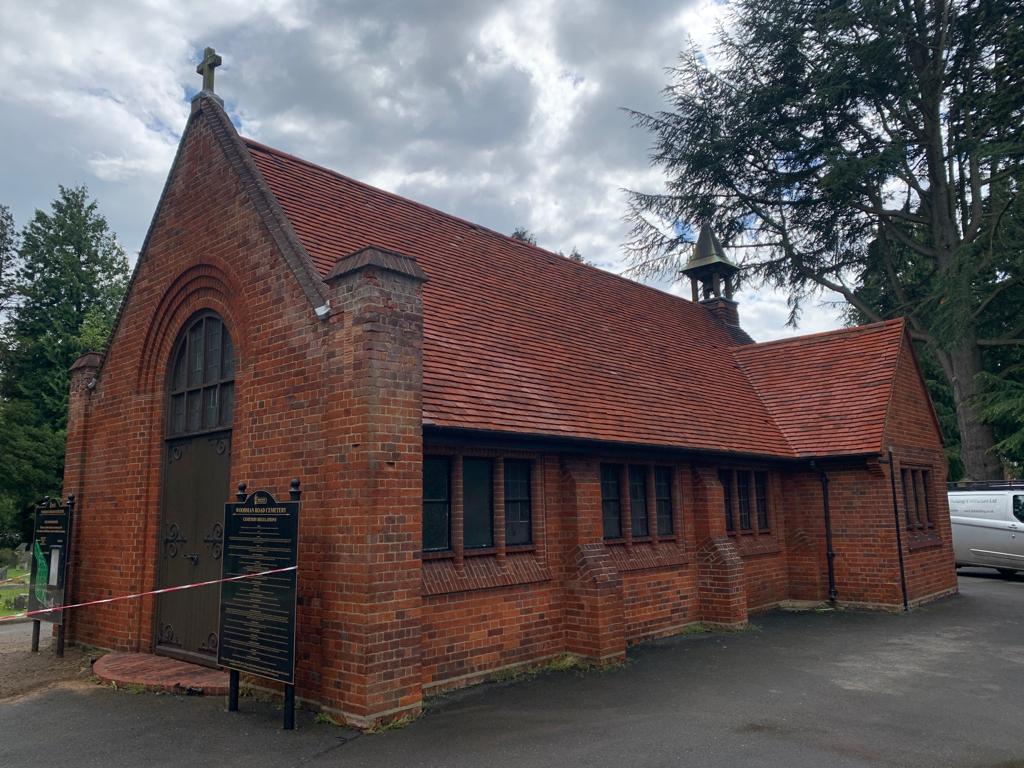 Woodman Road, Cemetery
